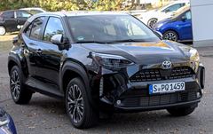 Toyota Yaris Cross Van