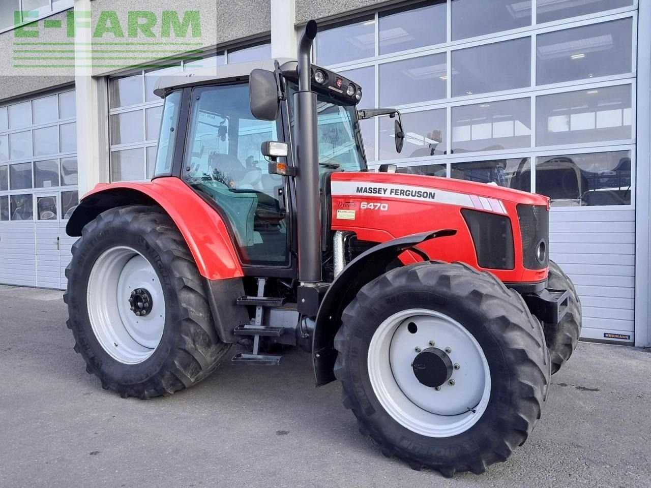 Tractor Massey Ferguson MF6475