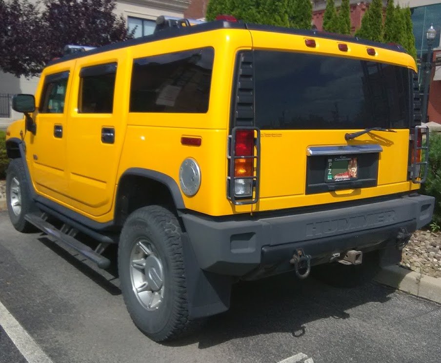 Lastwagen Hummer H2