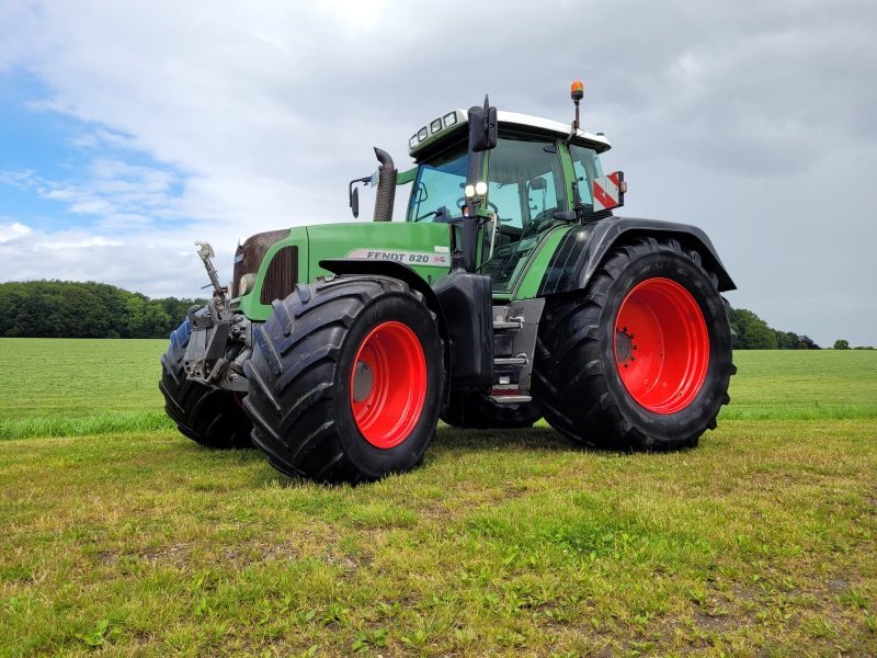 Traktor Fendt 820