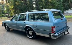 Chevrolet CAPRICE CLASSIC BL81Y-H-VAN