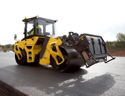 Straßenbaumaschine Bomag BW 161 ADO-5
