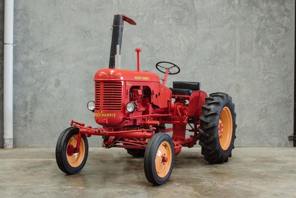 Tractor Massey Harris 16-32