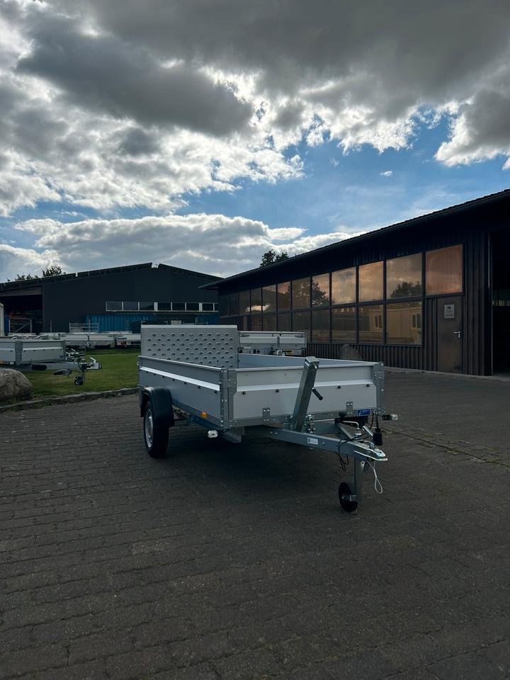 Trailer HOBBY 30-400 SF EXELLENT