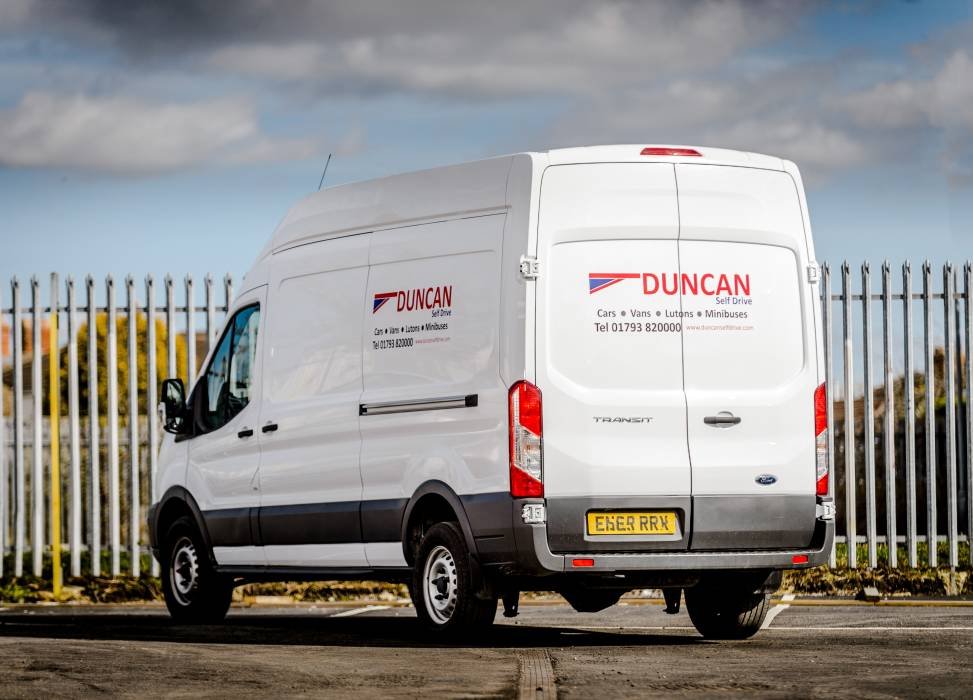 Transporter Ford TRANSIT 100L-TEDGAL-VAN/3020