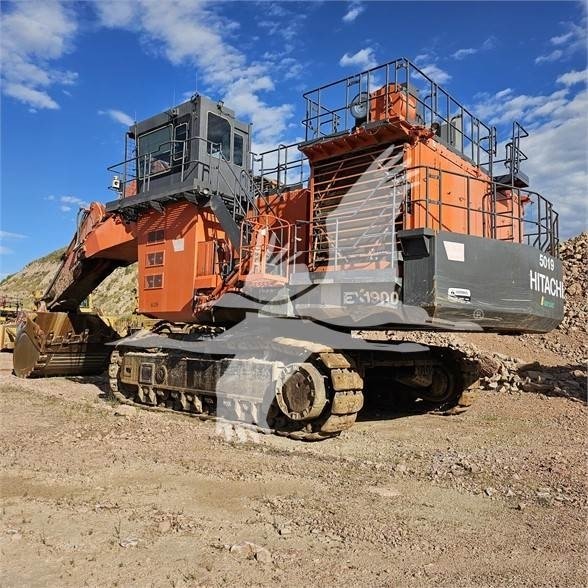 Hitachi EX1900