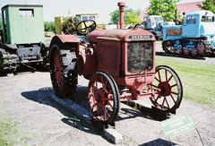 Deering International TITAN 18-35
