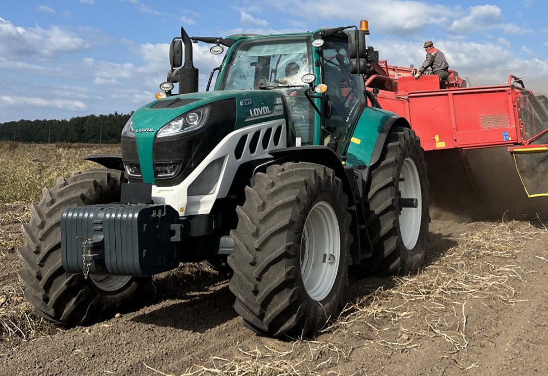 Traktor Unique UT1004 (100-90)