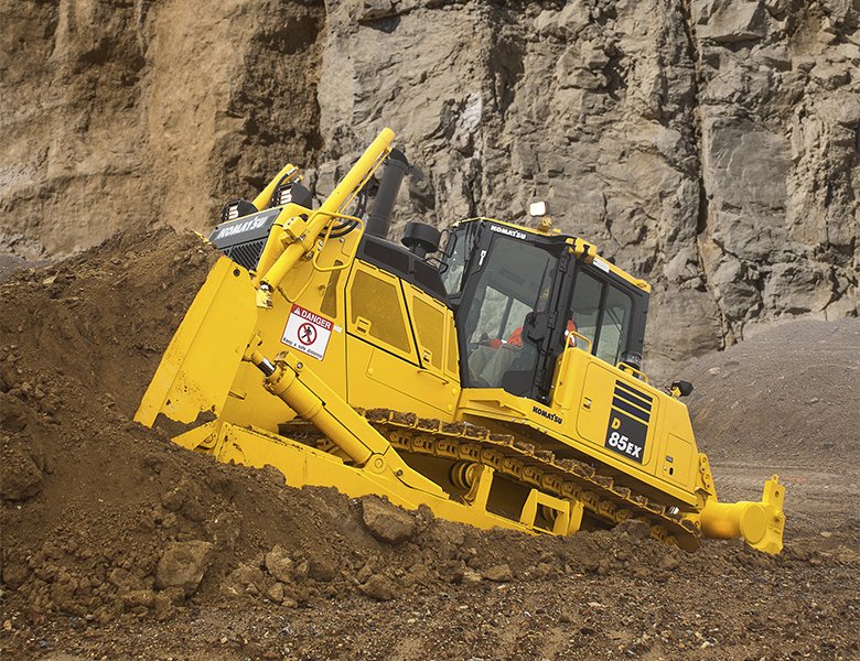 Komatsu D85P-18