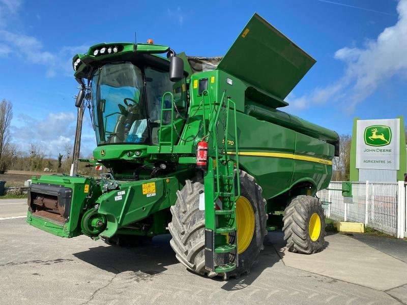 John Deere 770D