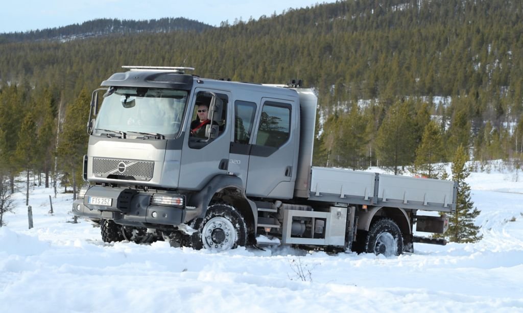 Volvo 42 R 818A