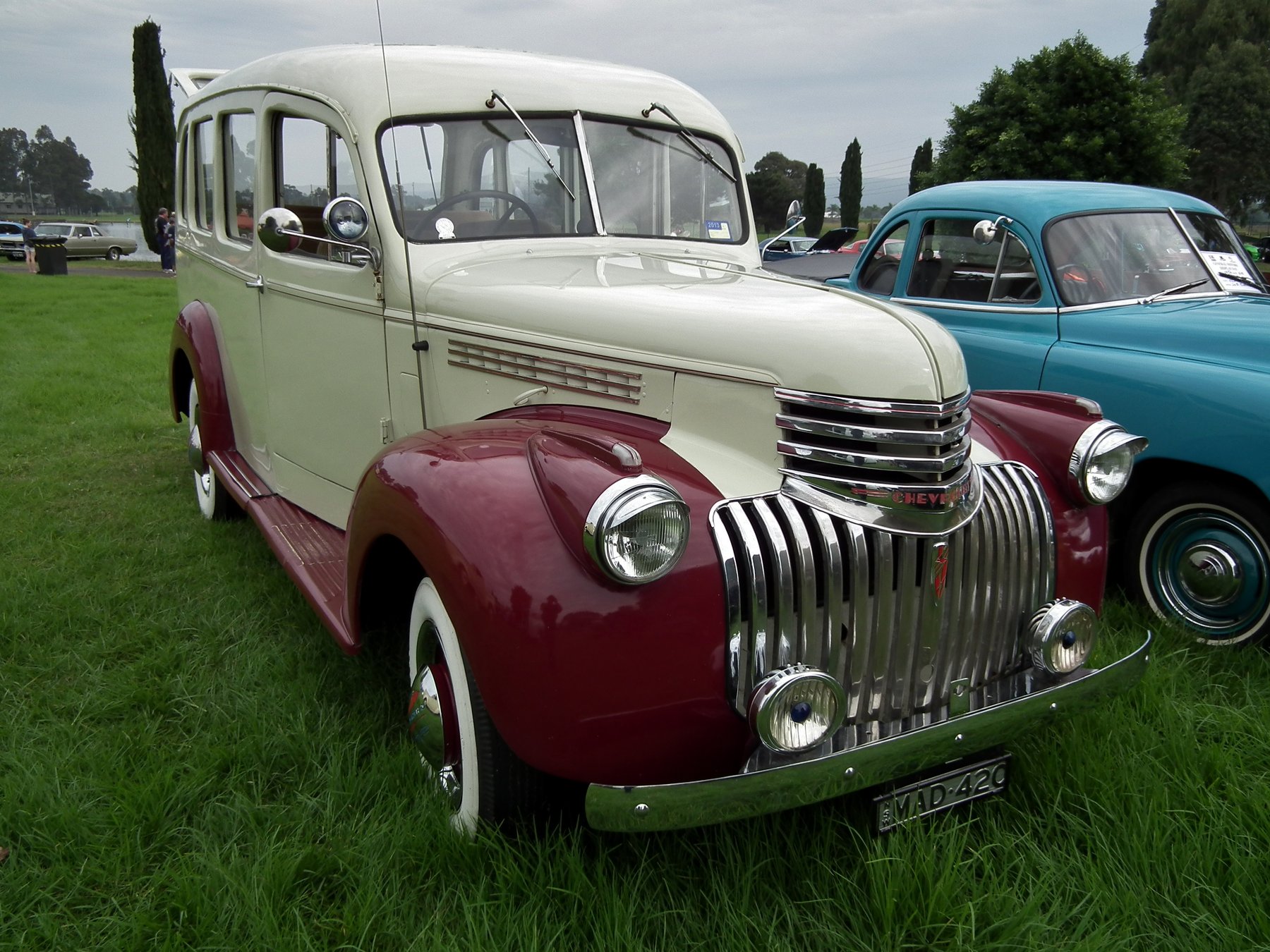 Van Chevrolet 8 FT FLLETSIDE-MODEL C1534