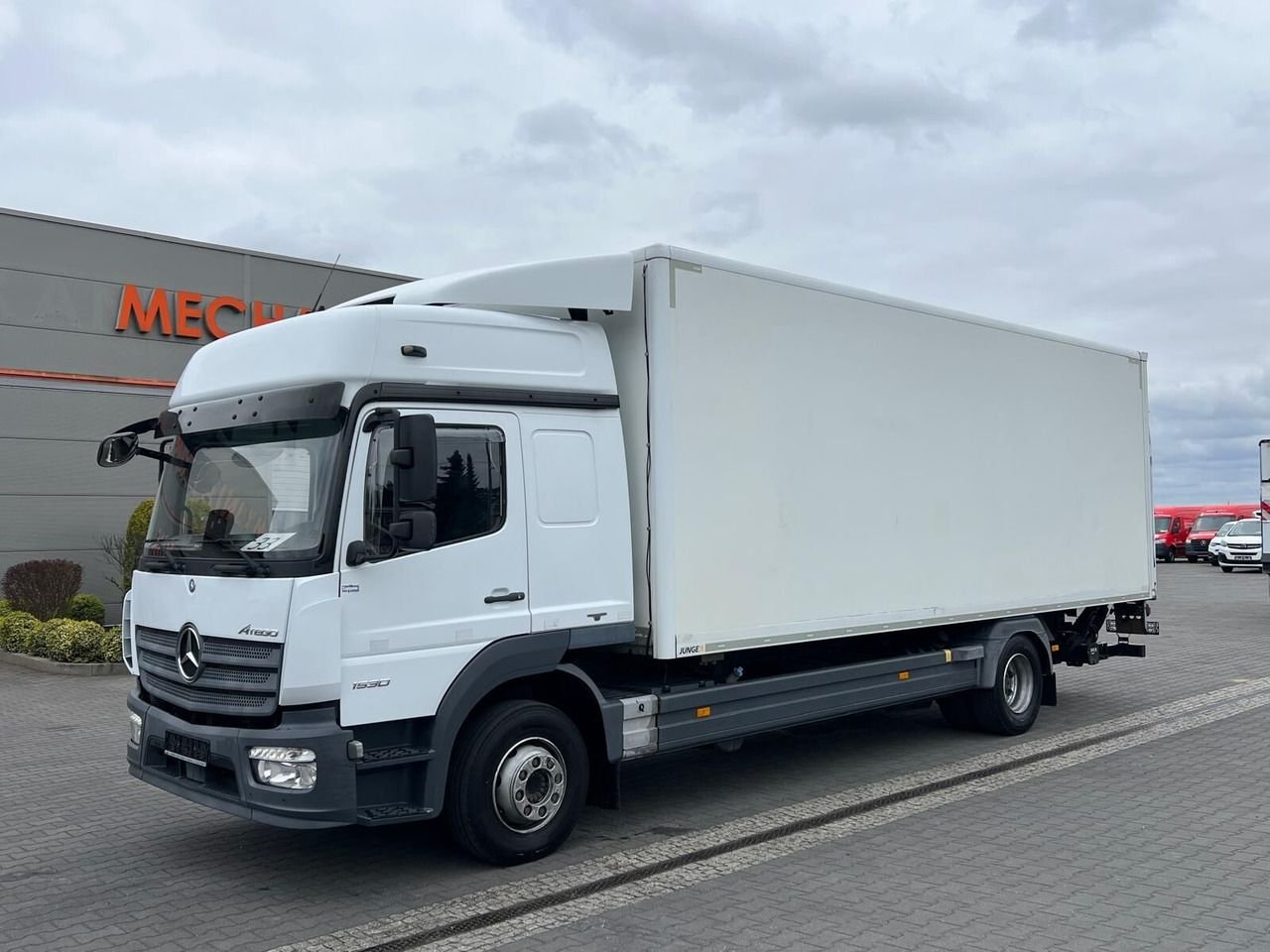 Truck Mercedes Benz Atego 1022L/36