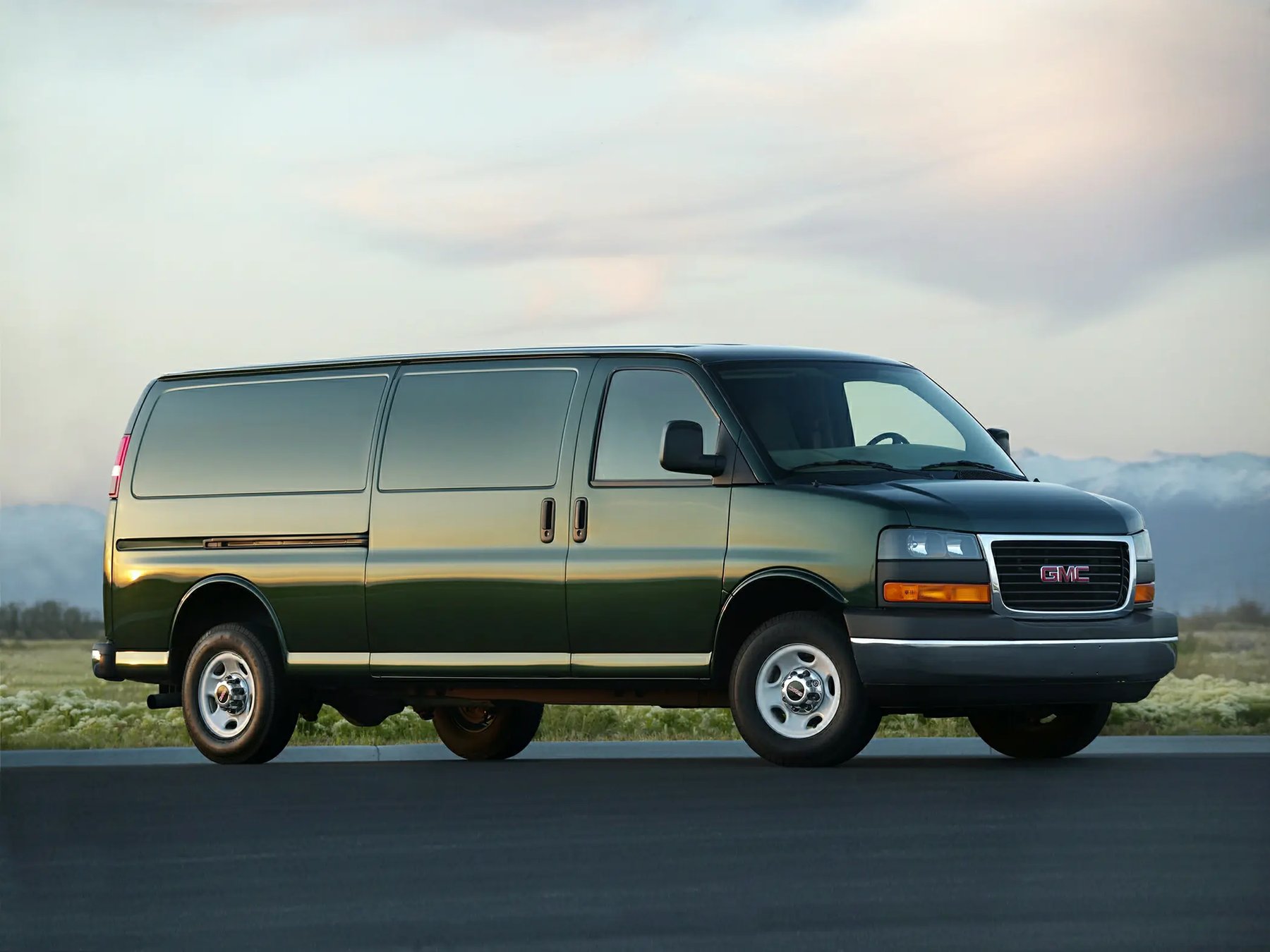 Van GMC SAVANNA 1500