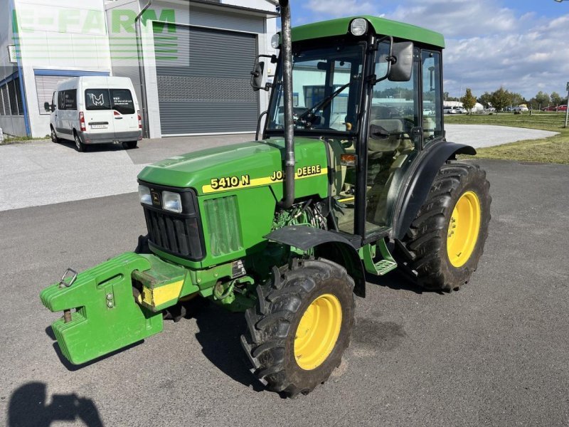 Traktor John Deere 3540