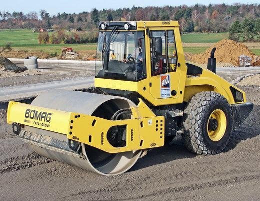 Bomag BW213DH4