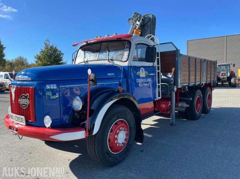 Truck Volvo N 86-44-S
