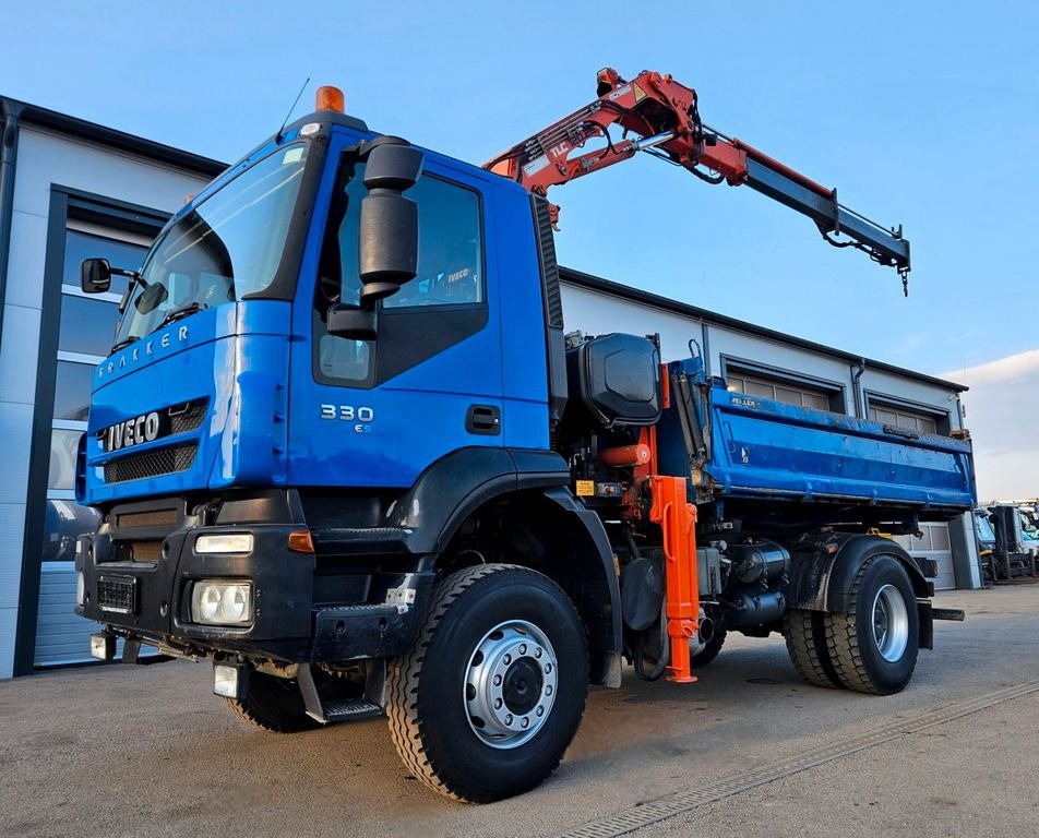 Lastwagen Iveco 190-33 PT