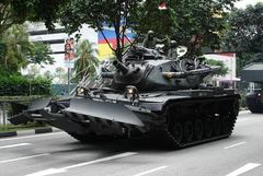 US military / General Dynamics lineage M728 CEV