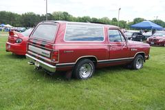 Dodge RAMCHARGER AD100