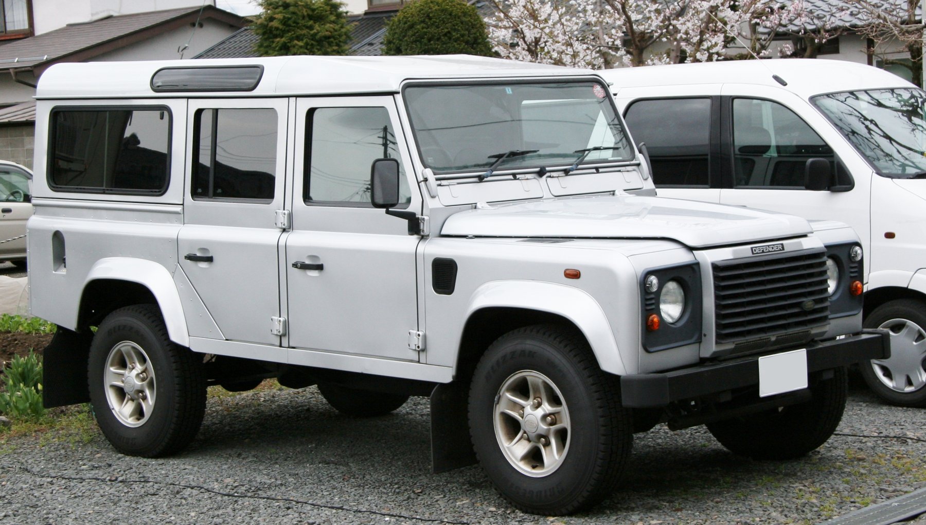 Van Land Rover 110 F DEFENDER