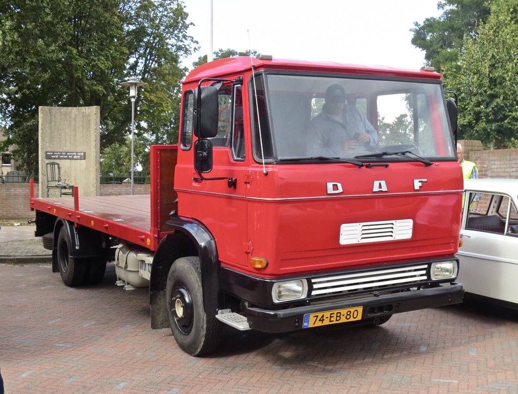 Lastwagen DAF FA 1200 DD