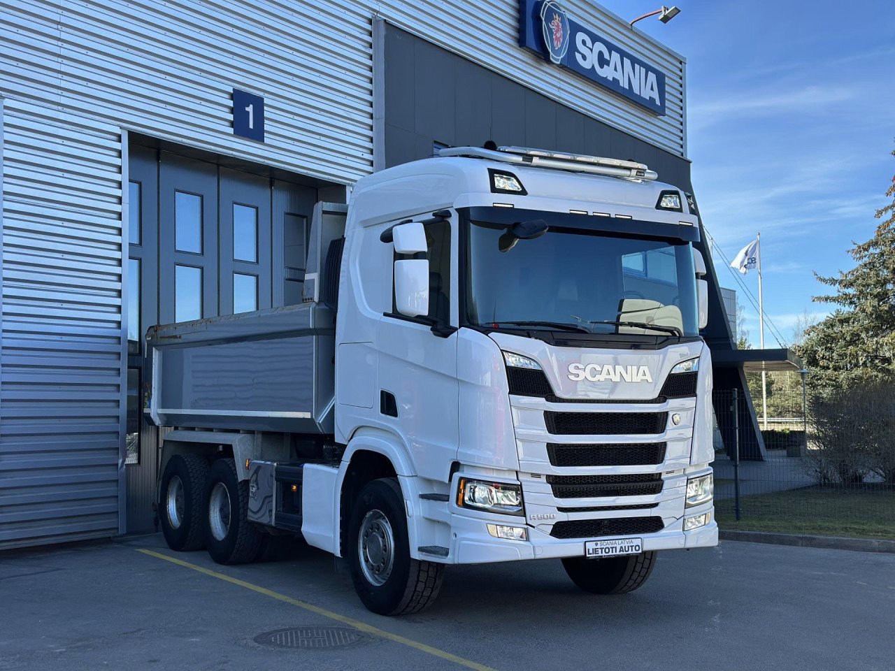 Truck Scania R 500 CB6X4 HHZ