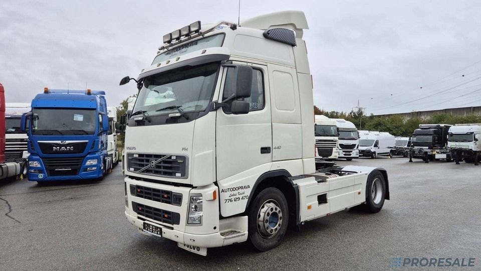 Truck Volvo FH13 42