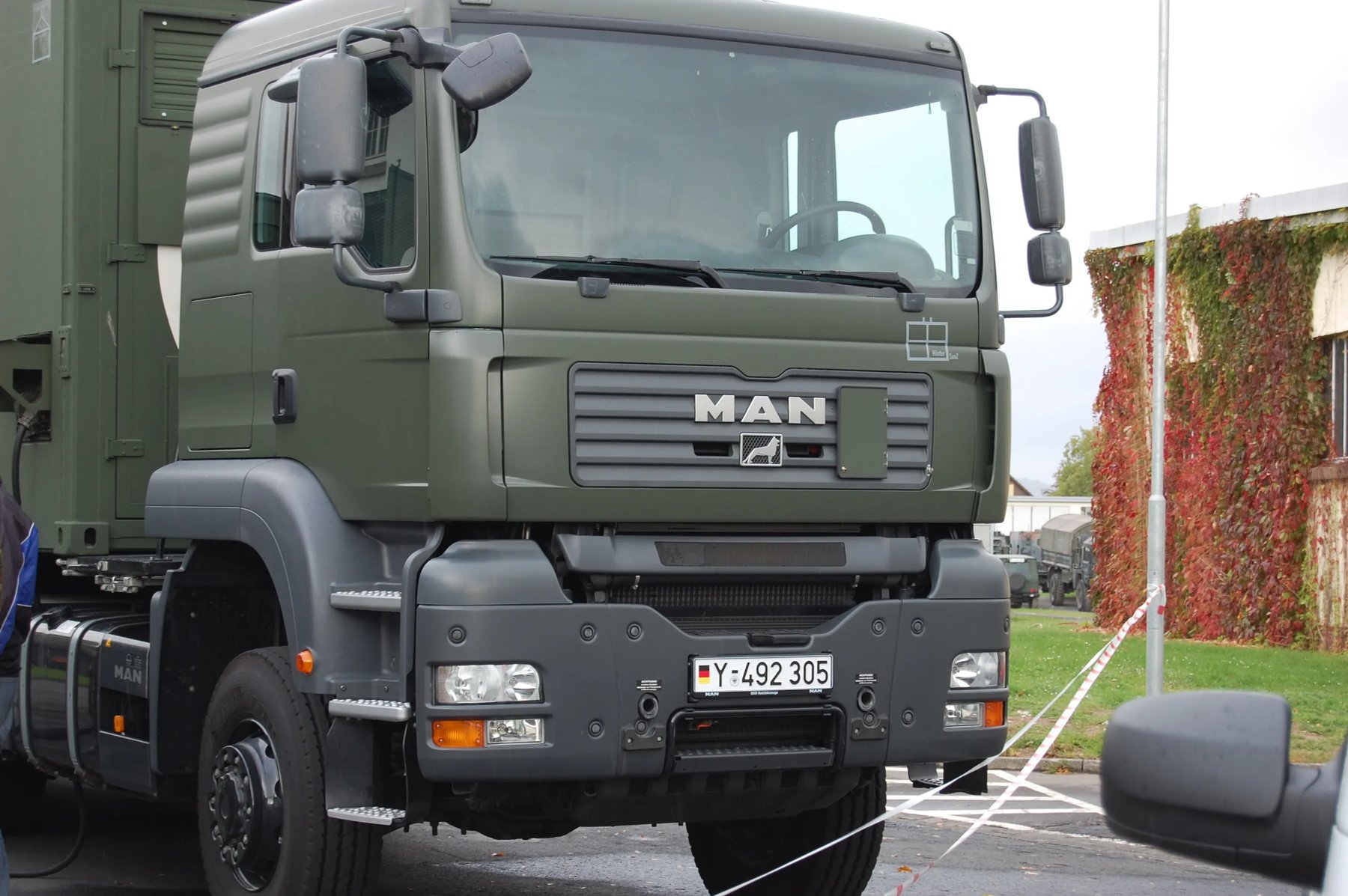 Lastwagen MAN 15 FL