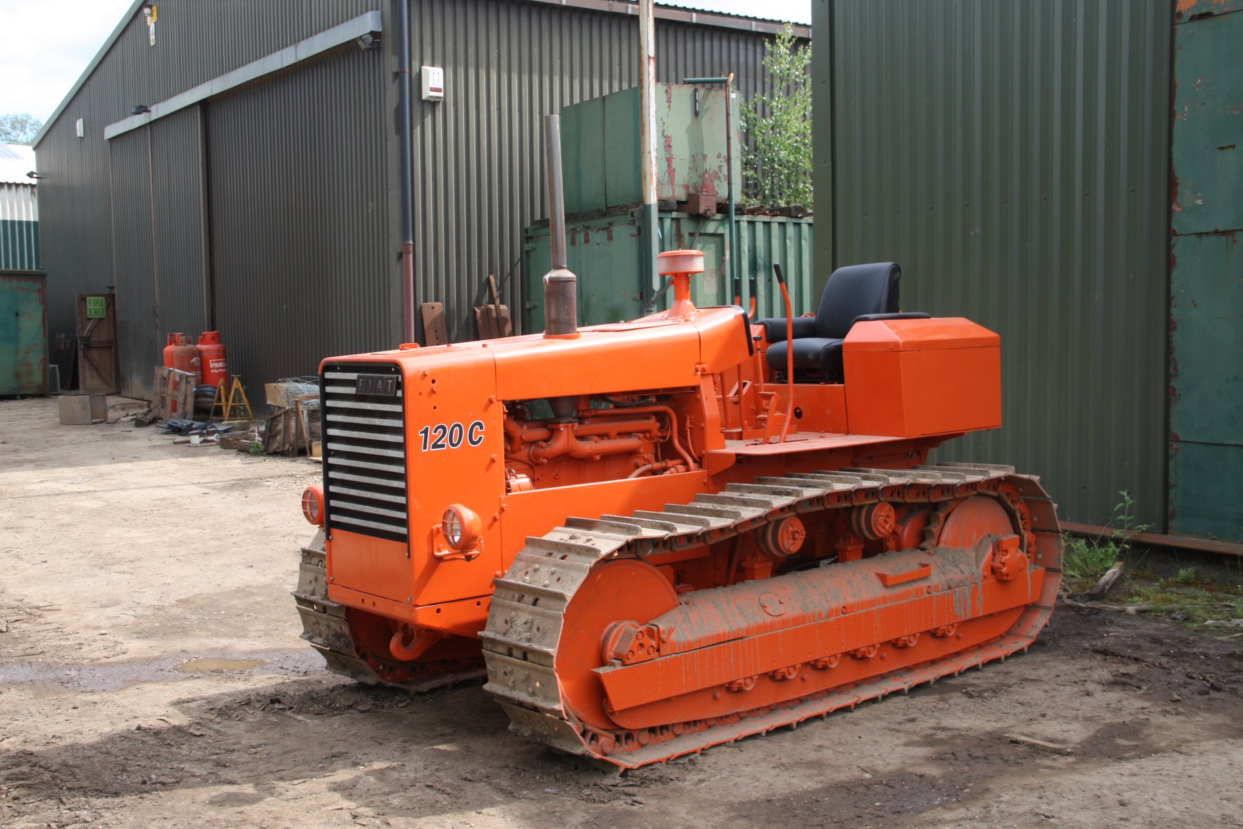 Tractor Fiat 120 C