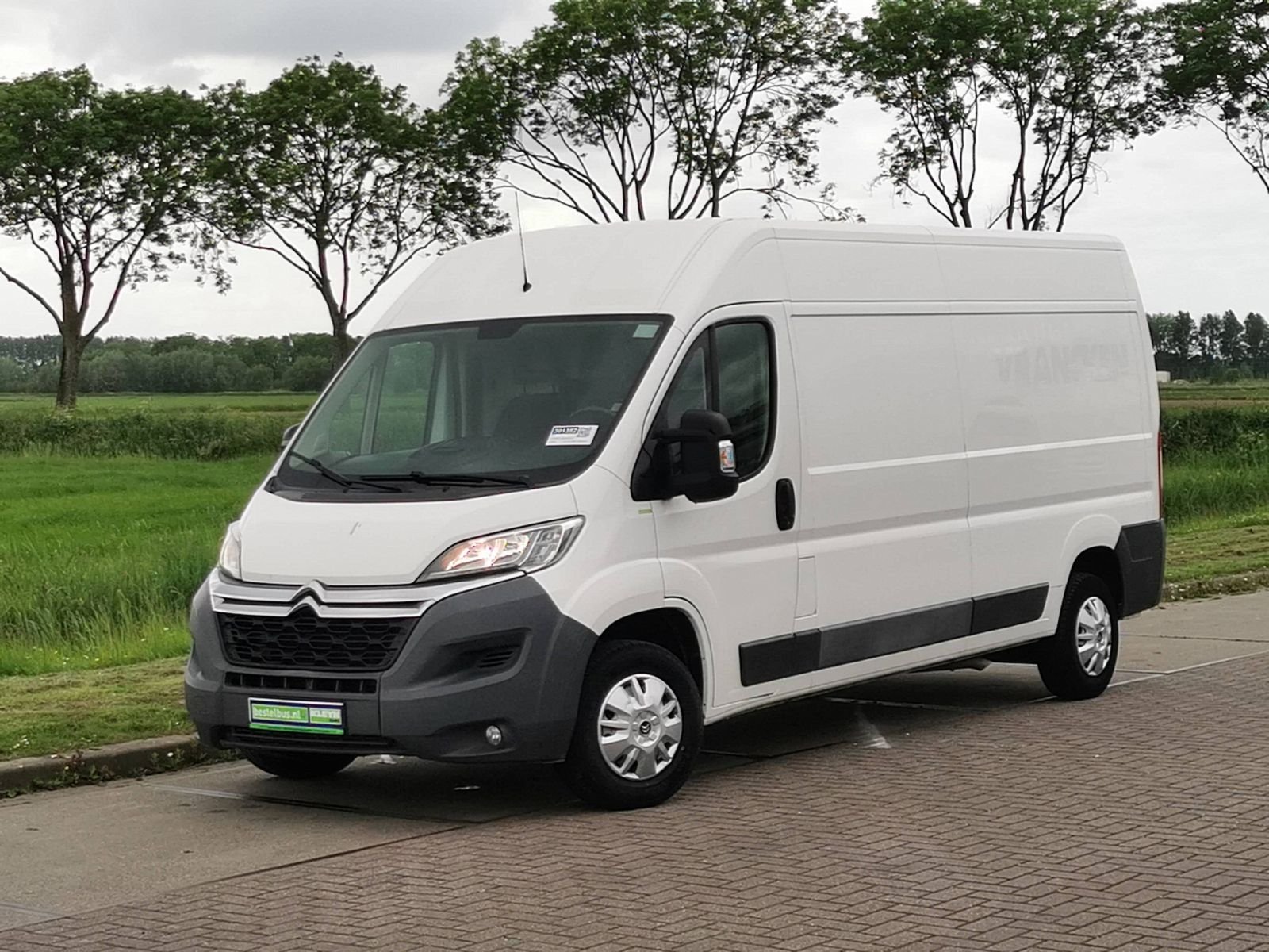 Transporter Citroën JUMPER 27CS 2.0I