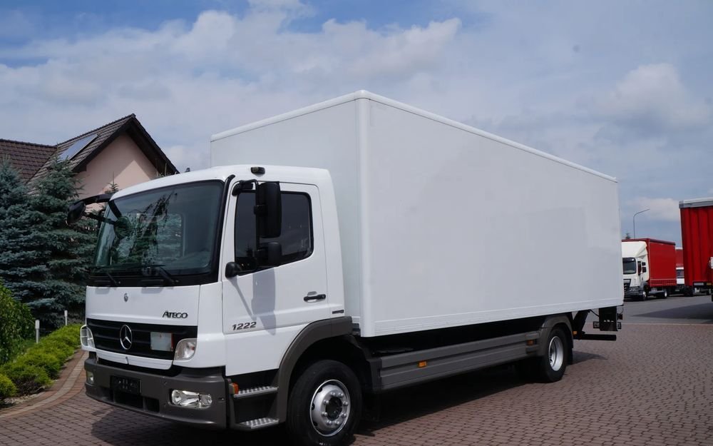 Truck Mercedes Benz 950.54