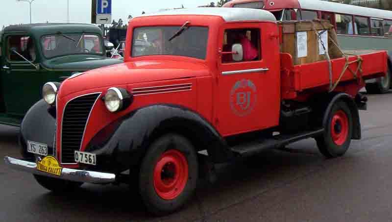 Van Volvo VOLVO LV 101S