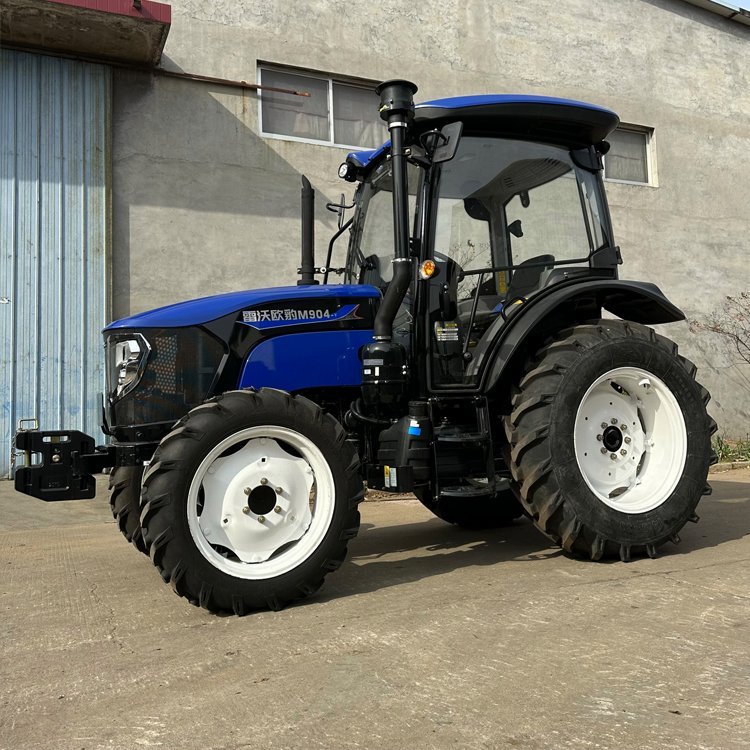 Traktor Toyotrac 904