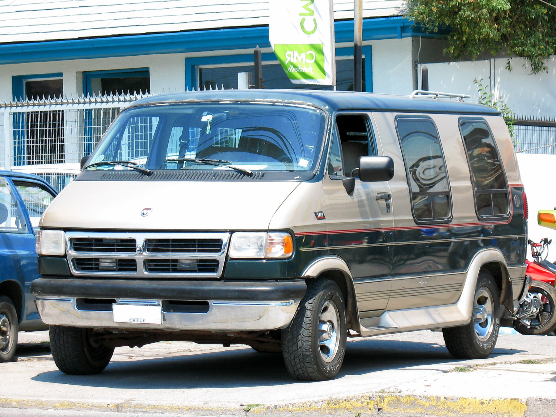 Van Dodge RAM VAN 150
