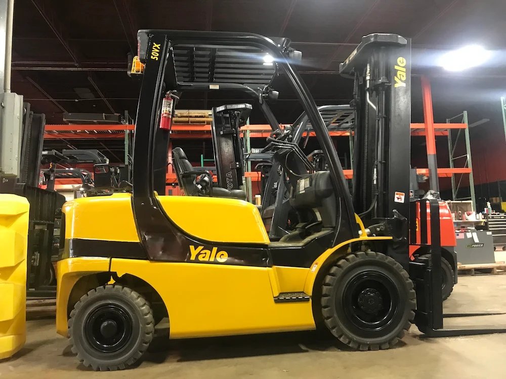 Wózki gazowe LPG Yale GLP3.0N E2192 2023