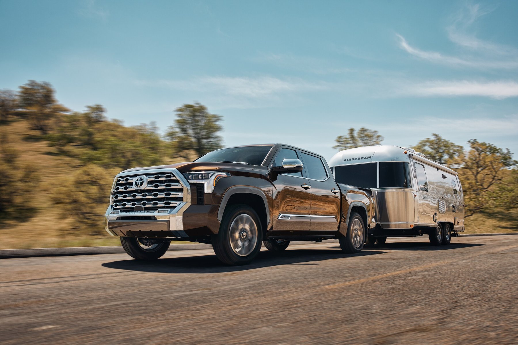 Van Toyota TOYOTA TUNDRA 4X2