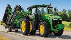 John Deere 732