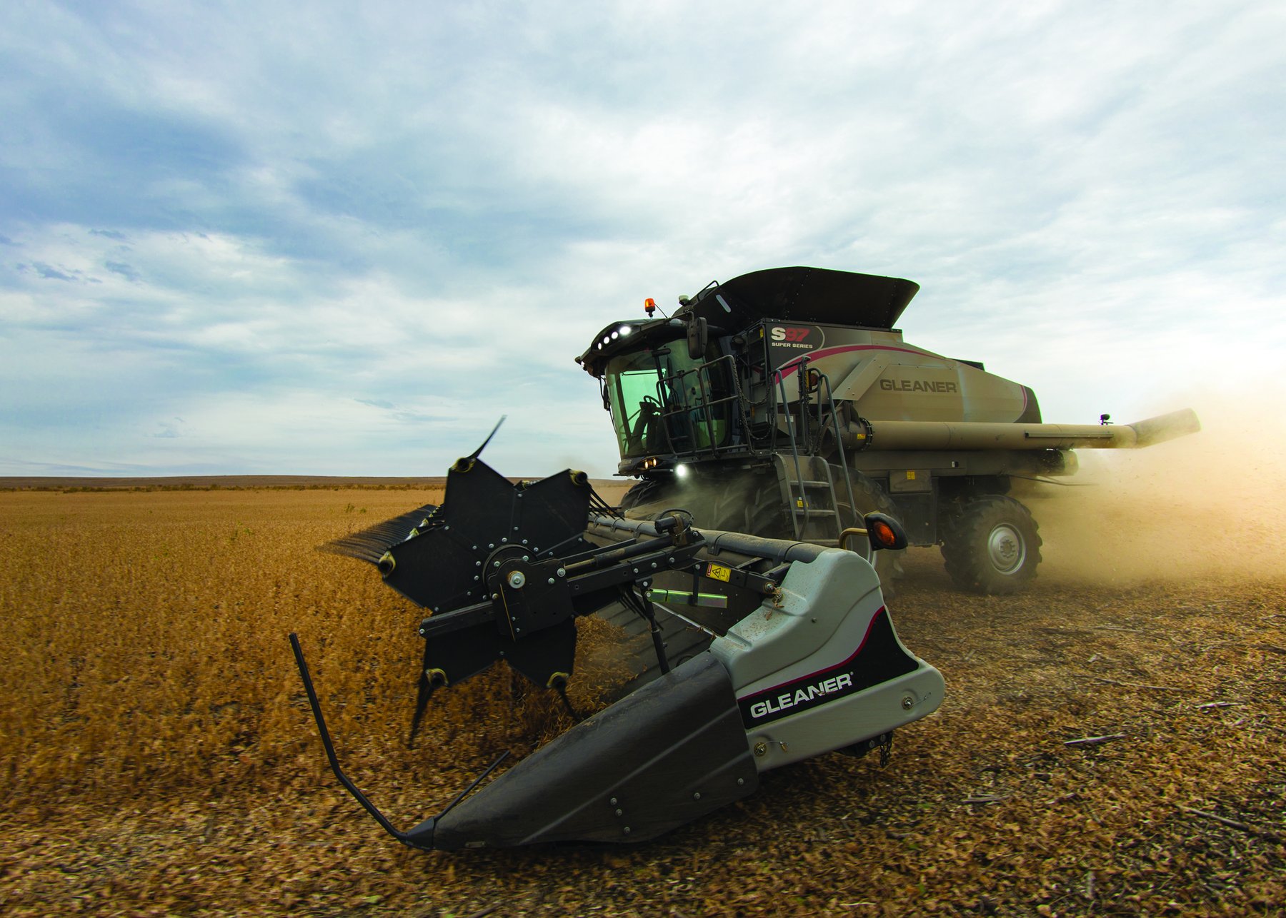 Harvester AGCO Allis Gleaner R52