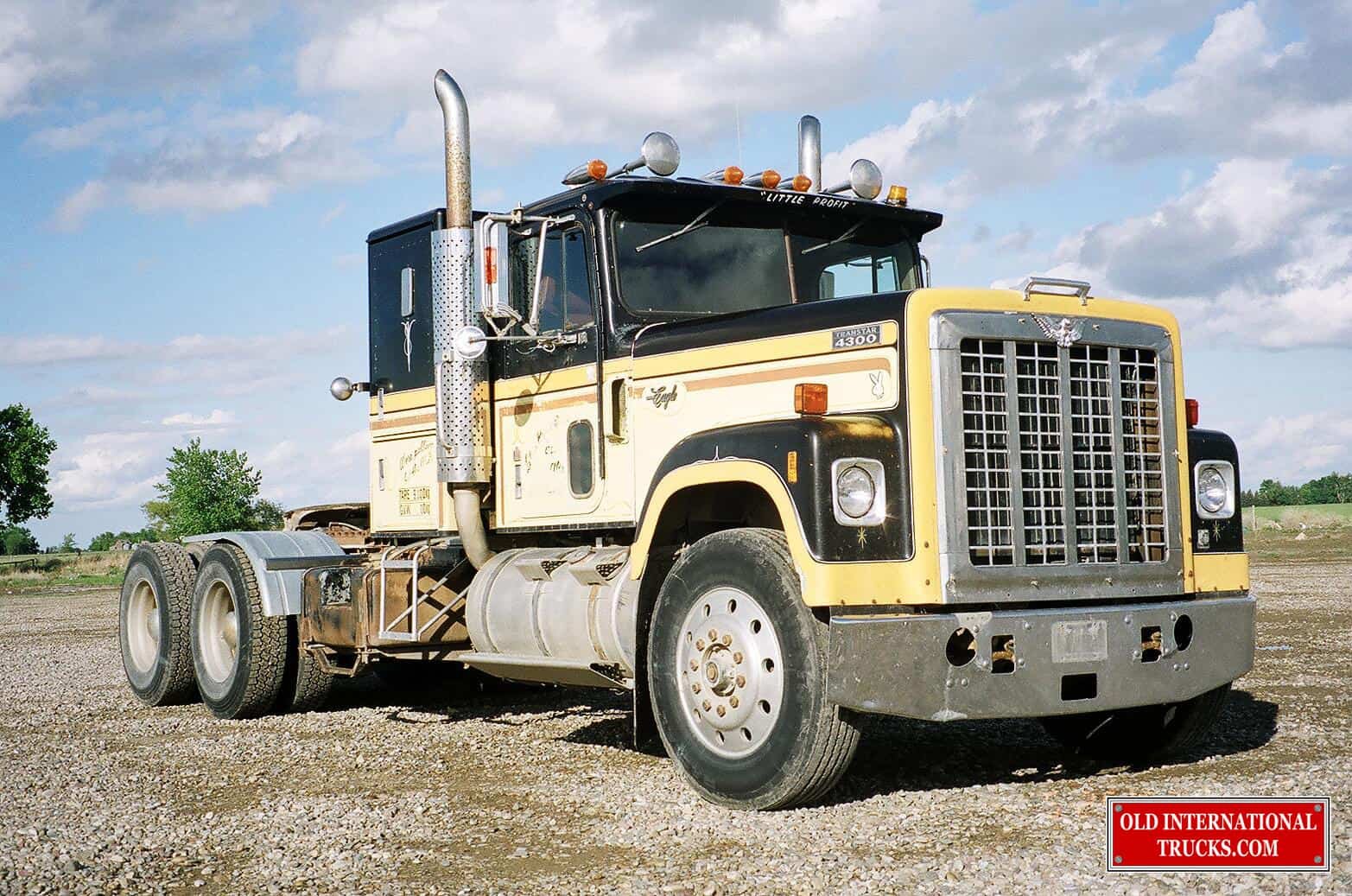 Truck International F-4370