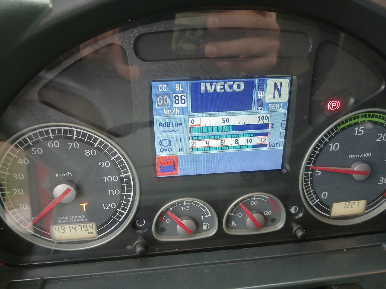 Truck Iveco AD260S31Y/PS