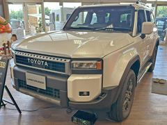 Toyota GDJ 250