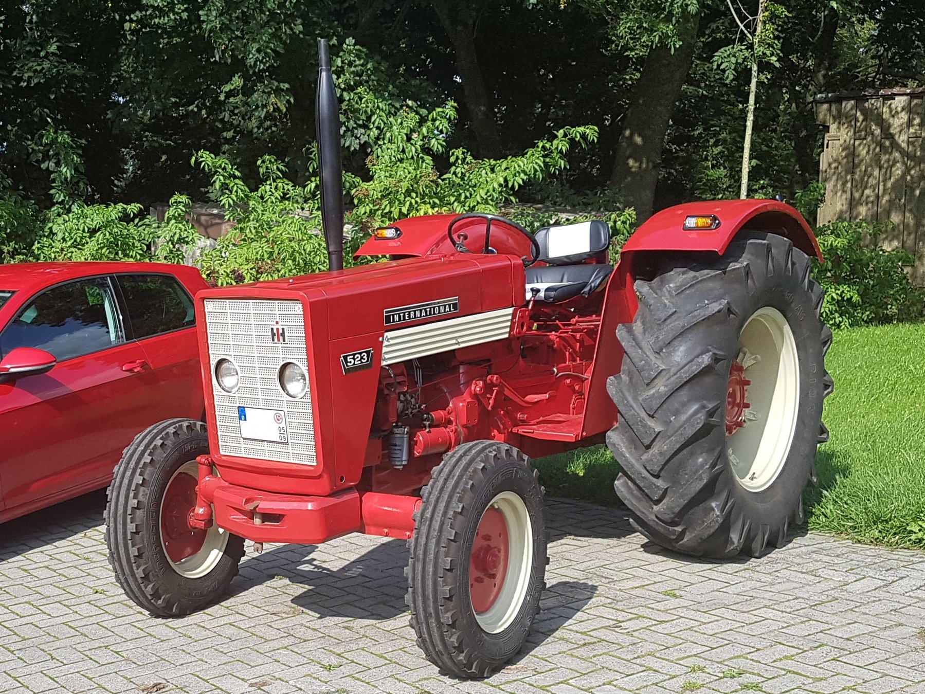 Tractor International Harvester 523