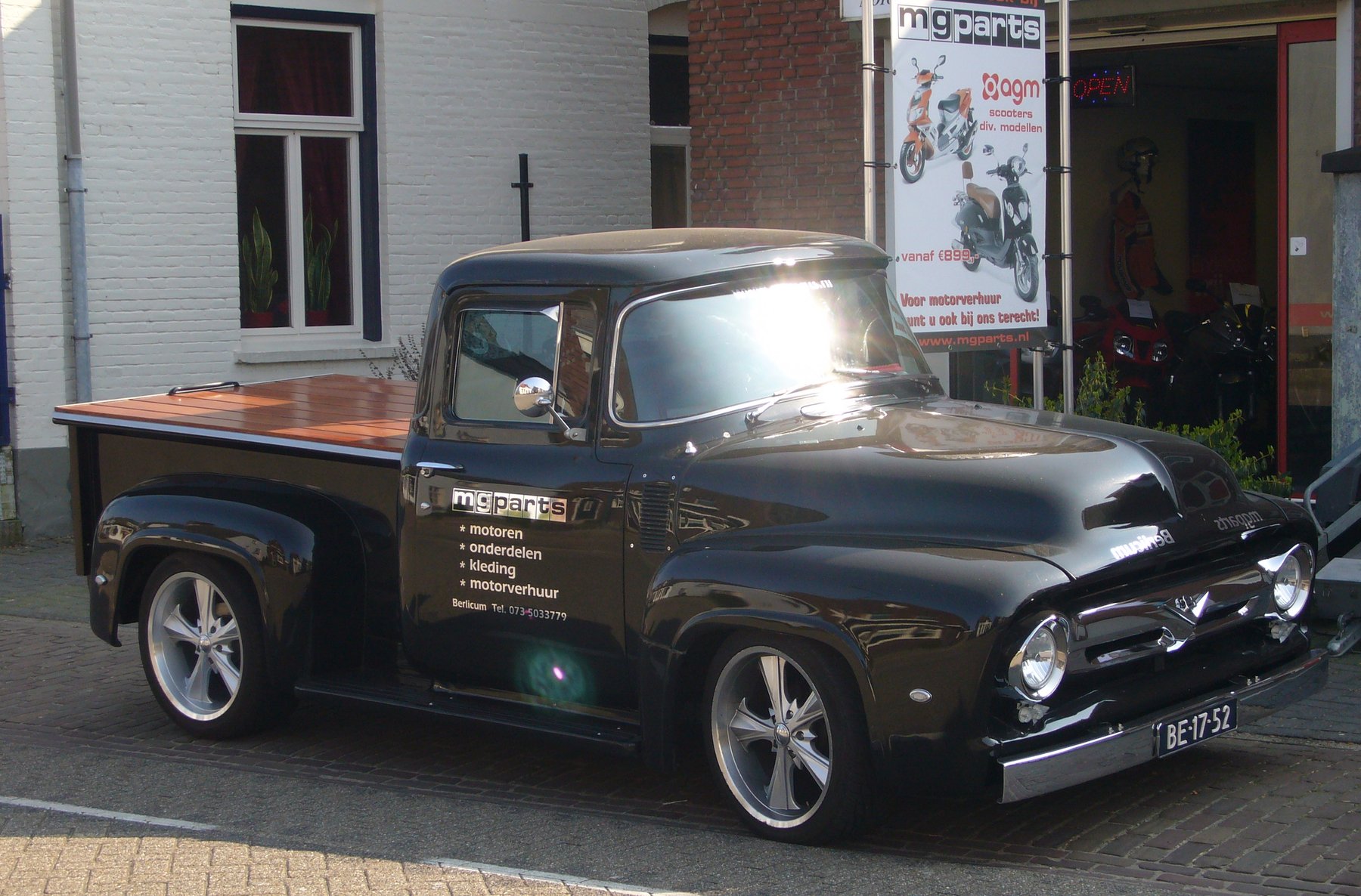 Van Ford 250 PICK-UP