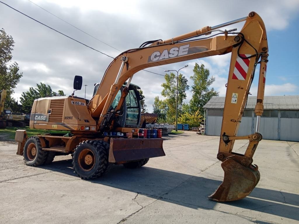 Case WX165