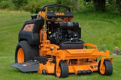 Scag Power Equipment V-Ride II