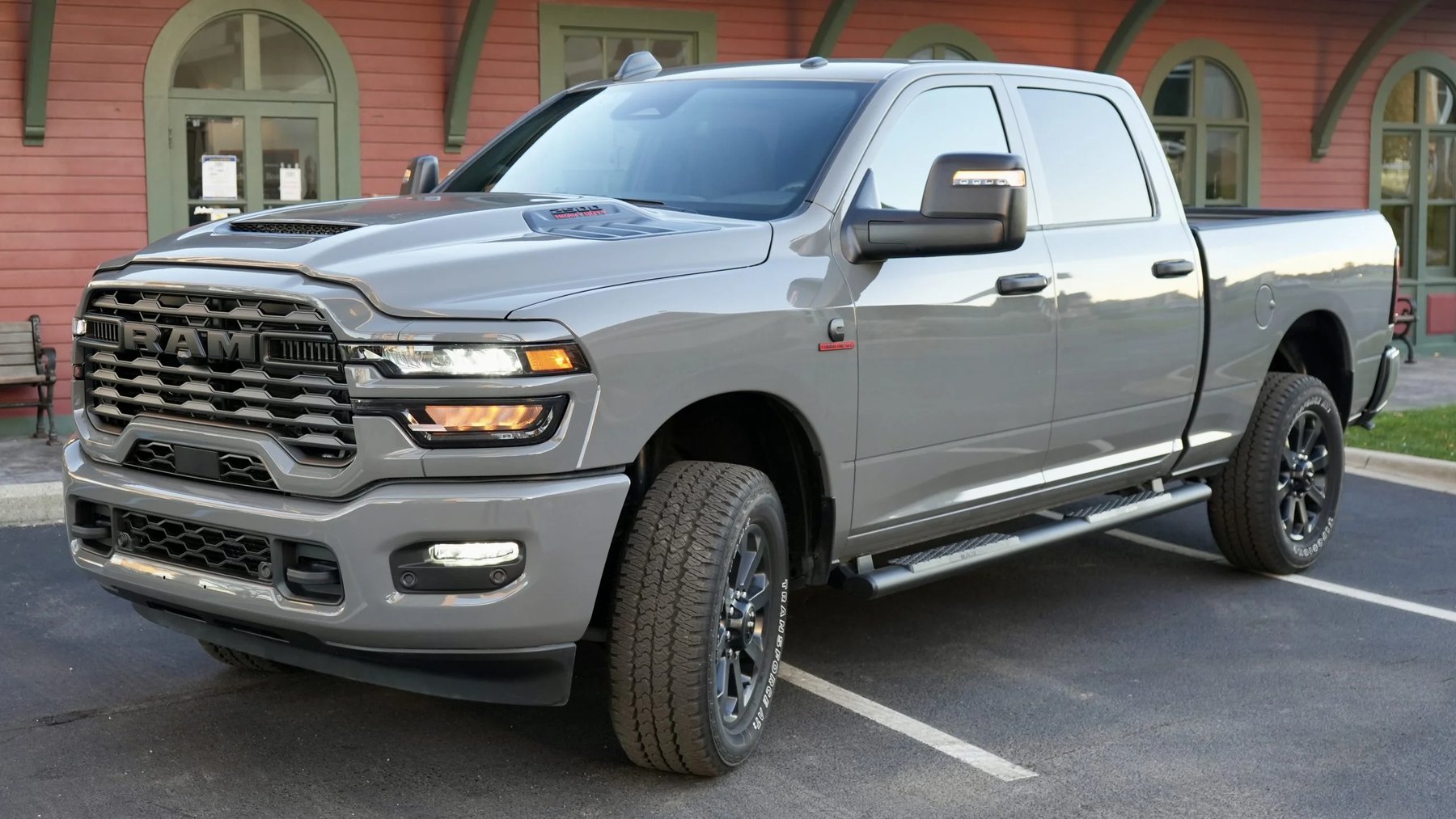 Truck Ram 2500 HD Crew Cab 4X4