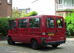 Peugeot 320M 2.5D