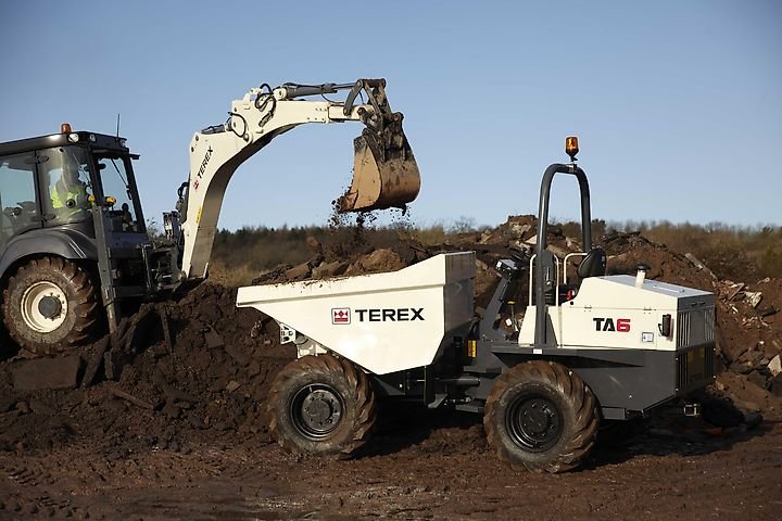 Excavator Terex TXL760 loader tractor