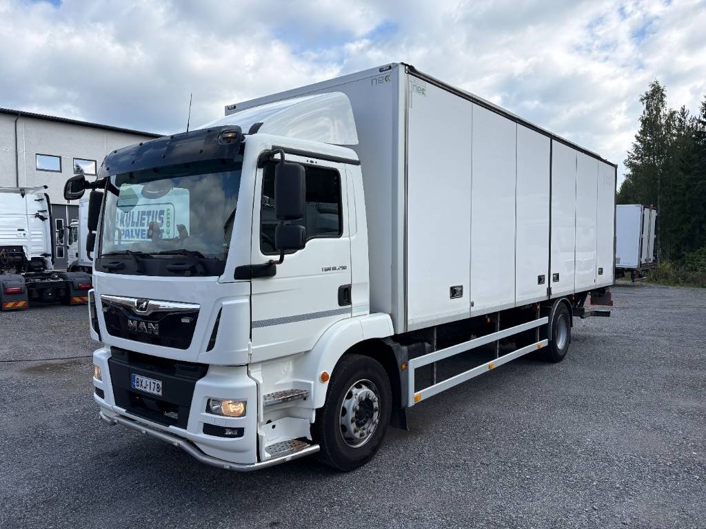 Truck MAN Umpikorinen (BB) 2ov 6871cm3